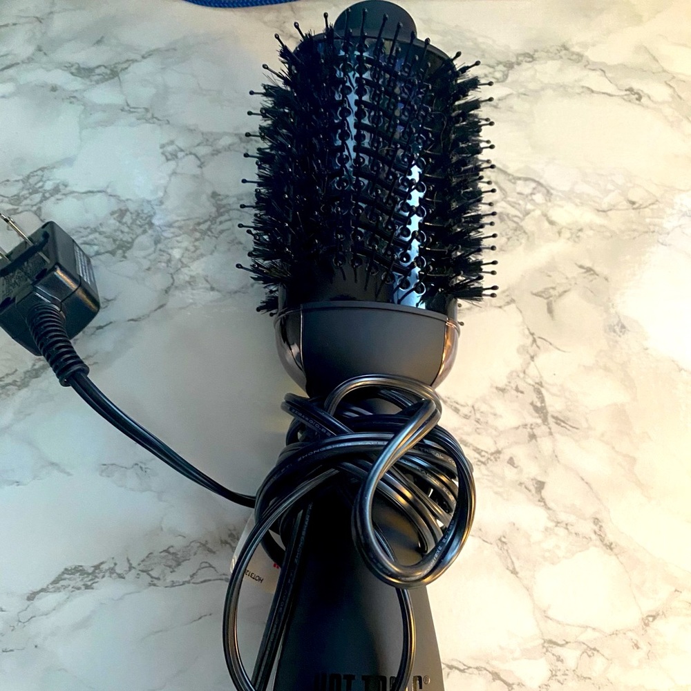 HotTools Black Gold Charcoal Infused Blowout Brush